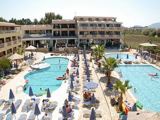 Caretta Beach Resort & Waterpark Kalamáki Kültér fotó