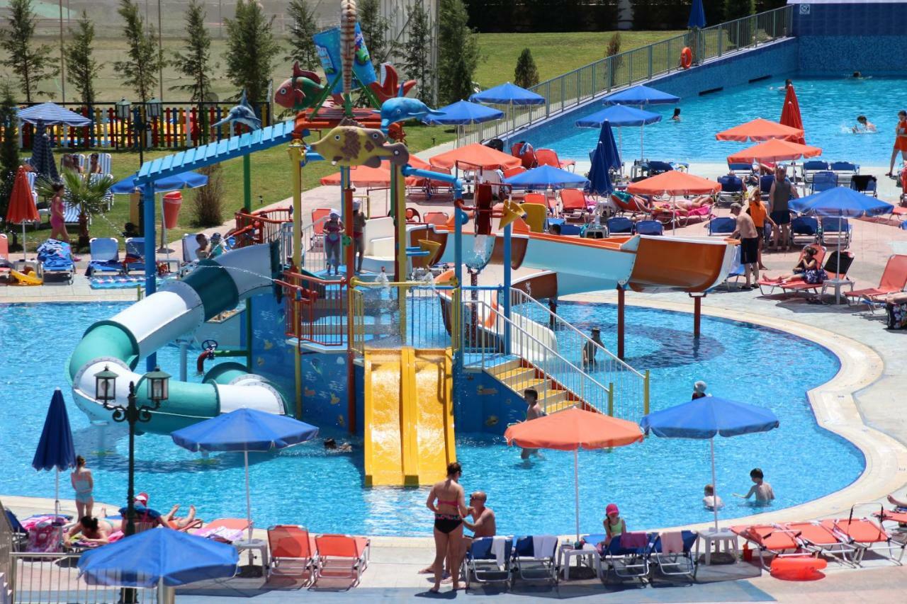 Caretta Beach Resort & Waterpark Kalamáki Kültér fotó