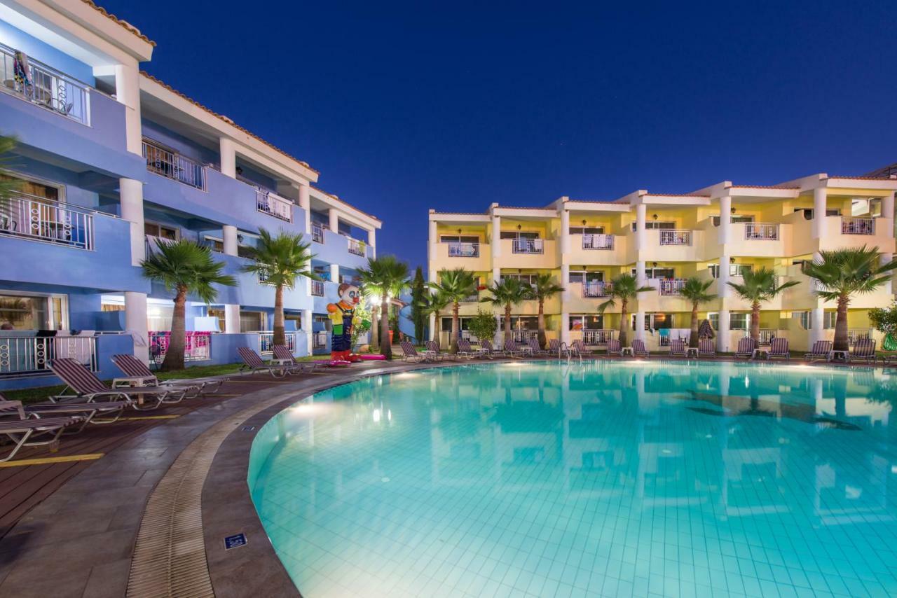 Caretta Beach Resort & Waterpark Kalamáki Kültér fotó