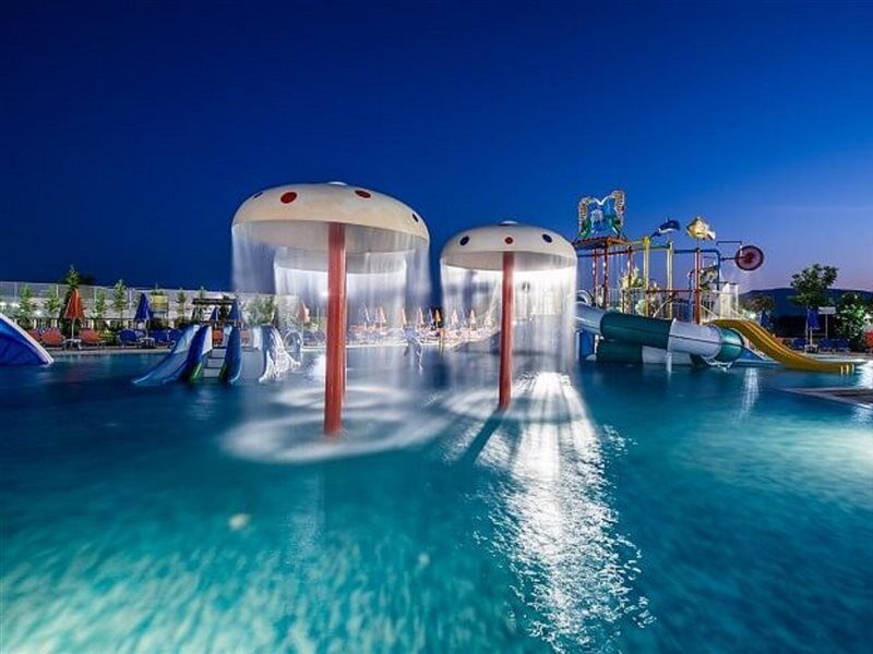 Caretta Beach Resort & Waterpark Kalamáki Kültér fotó